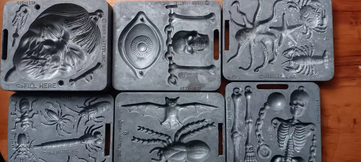 Nostalgic Vibes: Embracing Vintage Mold