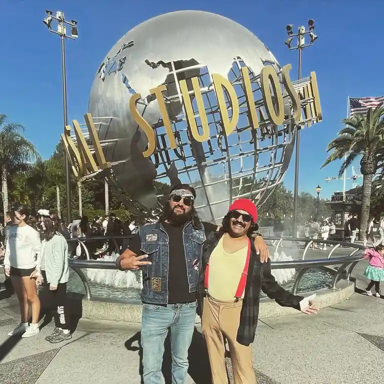 Cheech and Chong's Hilarious Day at Universal Studios