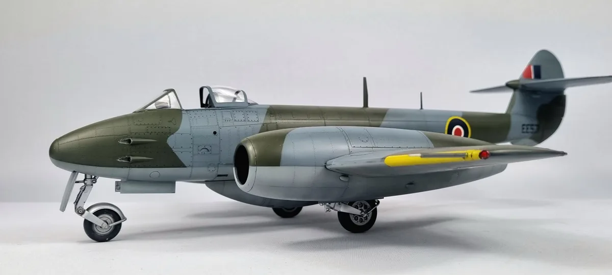 The Iconic 1/32 Scale Gloster Meteor Model