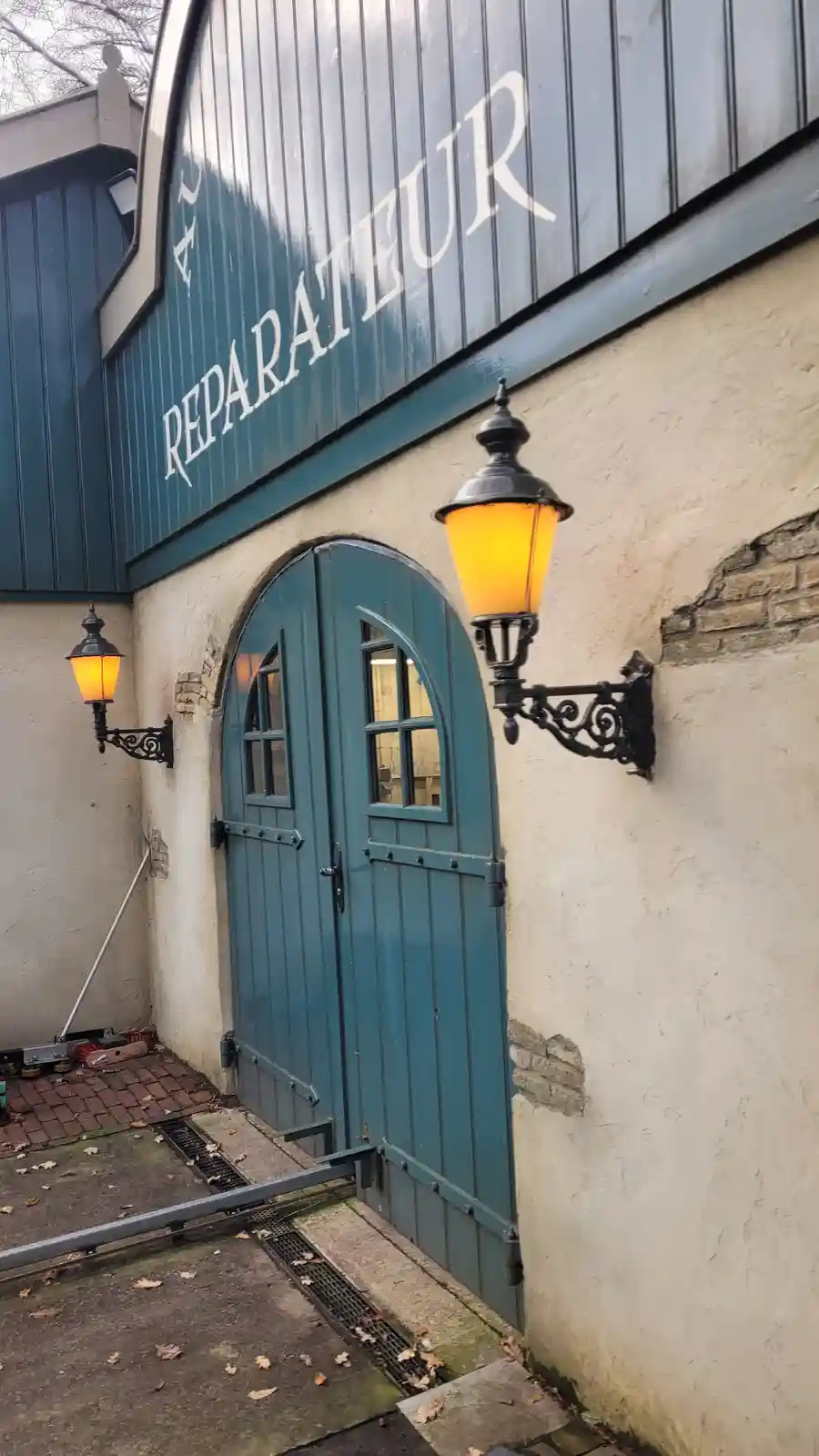 Today's Efteling Adventure: Exploring Ports, Doors, and Gateways