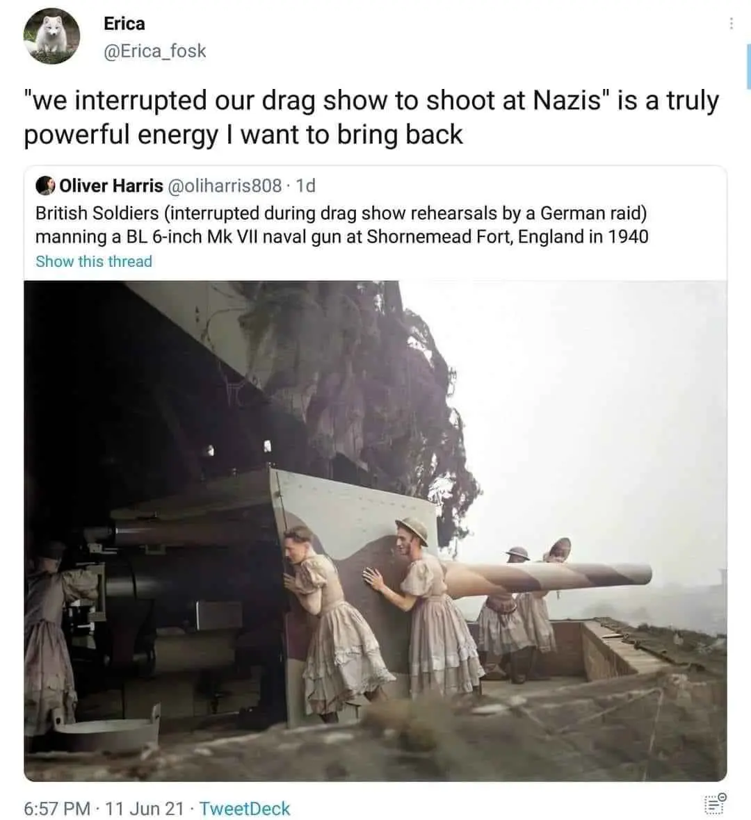 A historical photo shows several British soldiers in 1940, dressed in drag costumes and performing a drag show rehearsal…