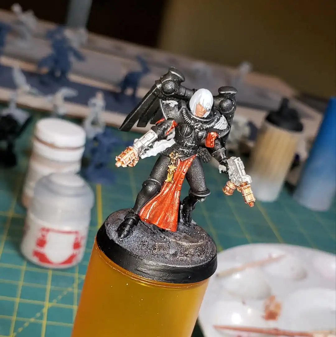 Isn't battle paint way cooler than being plain?