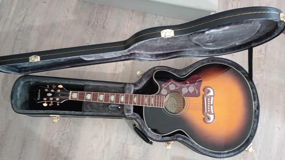 The stunning Epiphone J200 EC Studio guitar