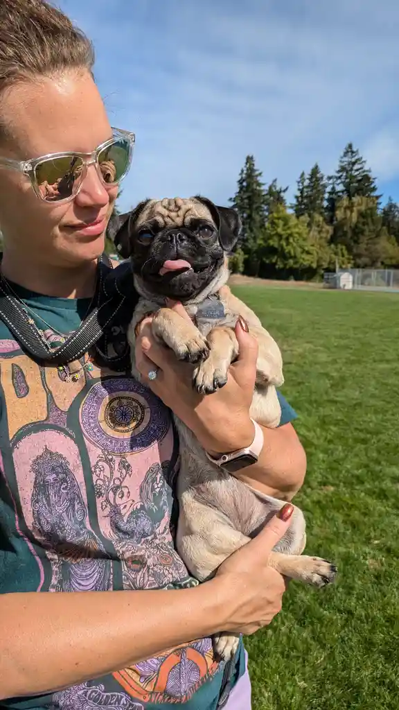 Baby Willow is here to say hi!
