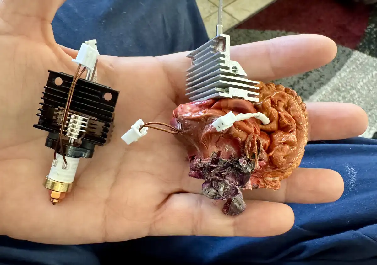 Taming the Chaos of My 3D Printer Disaster