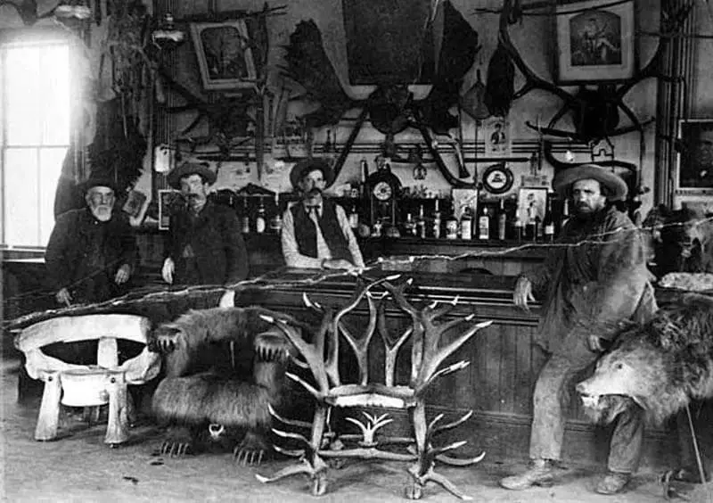 Step Back in Time: Inside a California Bar from 1889