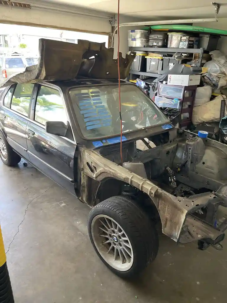 Reviving a Classic: The 1987 325e S52 Engine Swap